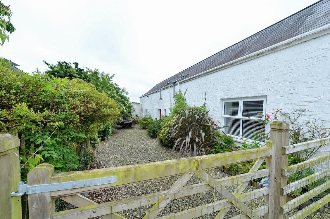 Tullynakill Cottage